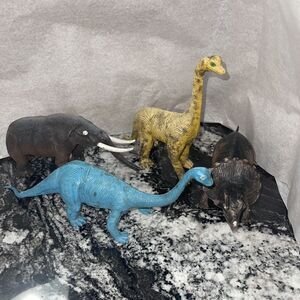 IMPERIAL Vintage 1985 Colorful Rubber Dinosaur Figures Retro 80s Toys Lot of 4